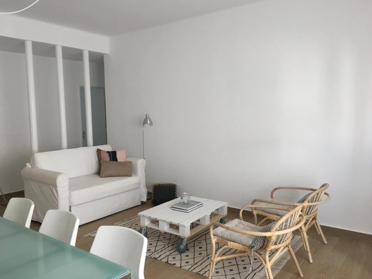 Апартаменты The Minimal House II Бомбаррал Экстерьер фото